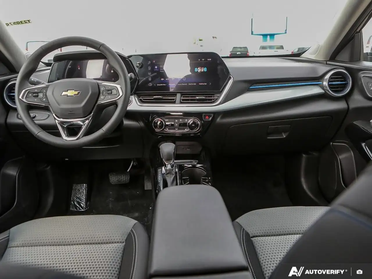Chevrolet Trax снимка Chevrolet Trax