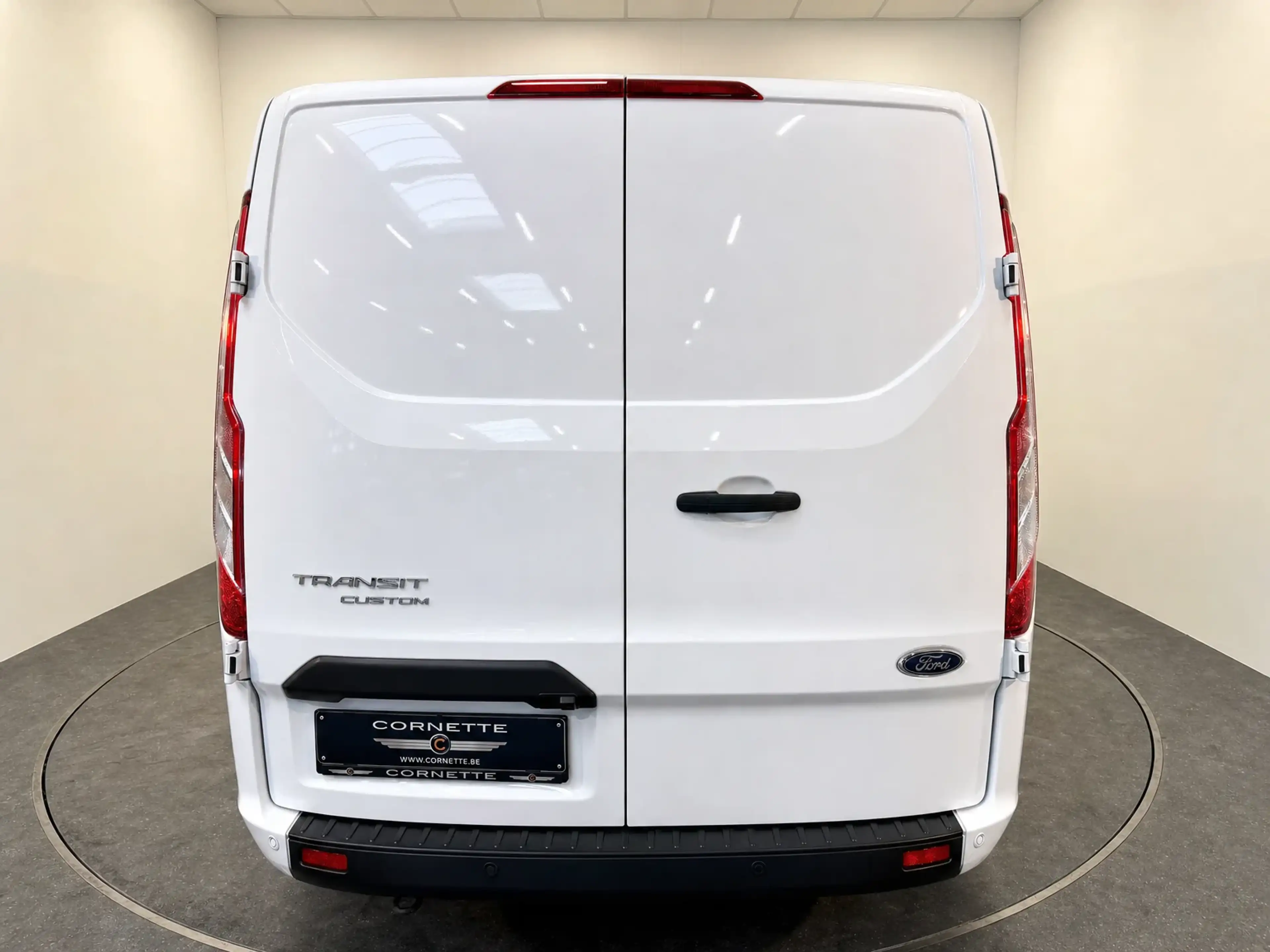 Ford Transit Custom 2.0 — photo 5