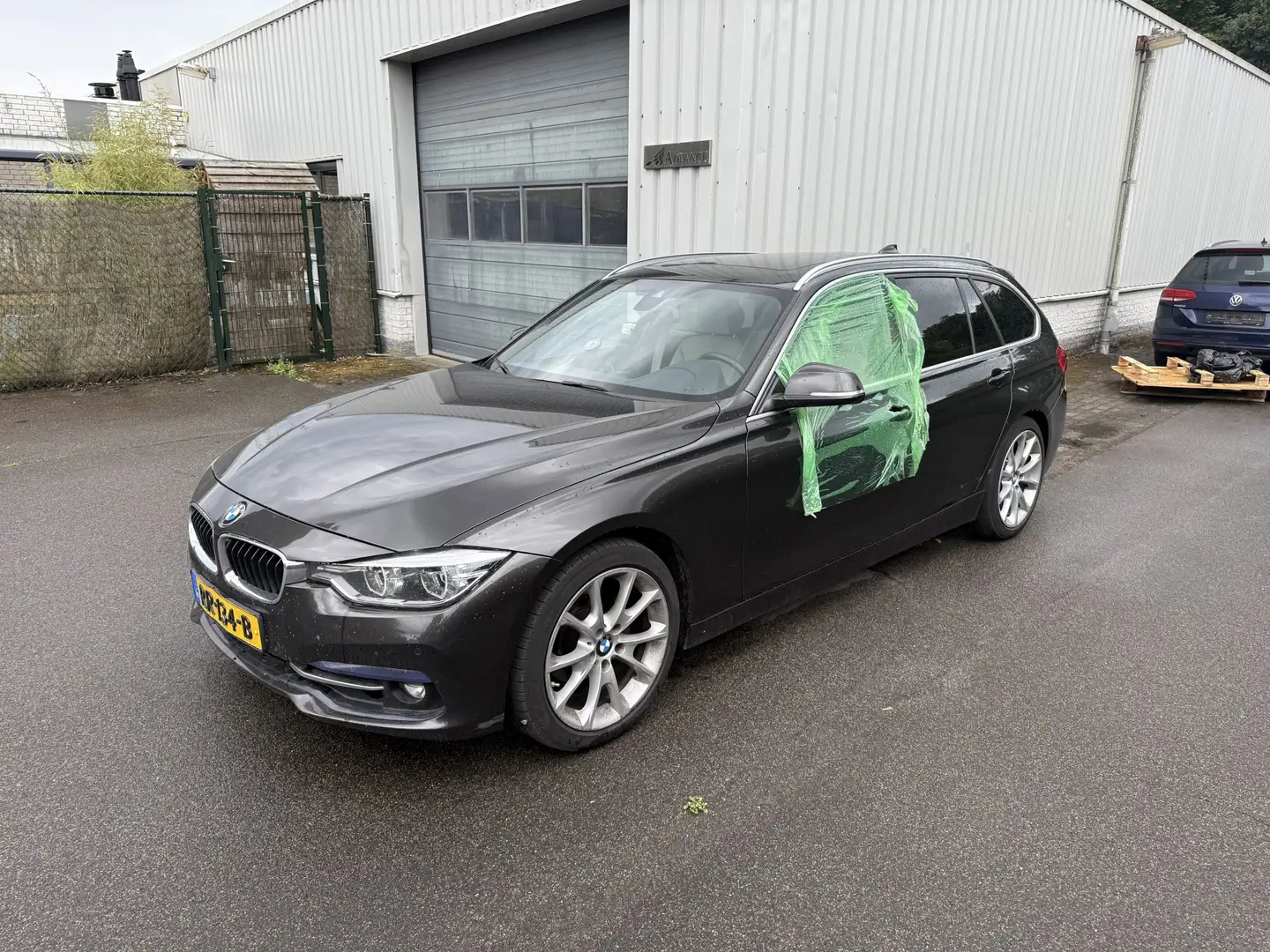 BMW 320 3-serie Touring 320d High Executive Sportline Bruin - 1