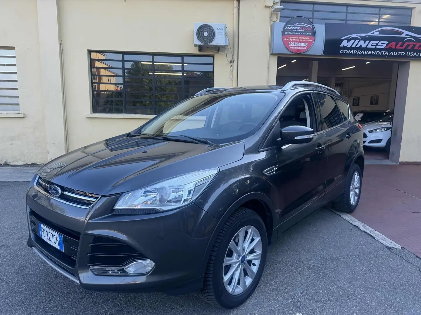 Ford Kuga Kuga II 2013 2.0 tdci Titanium 4wd s Gris - 2