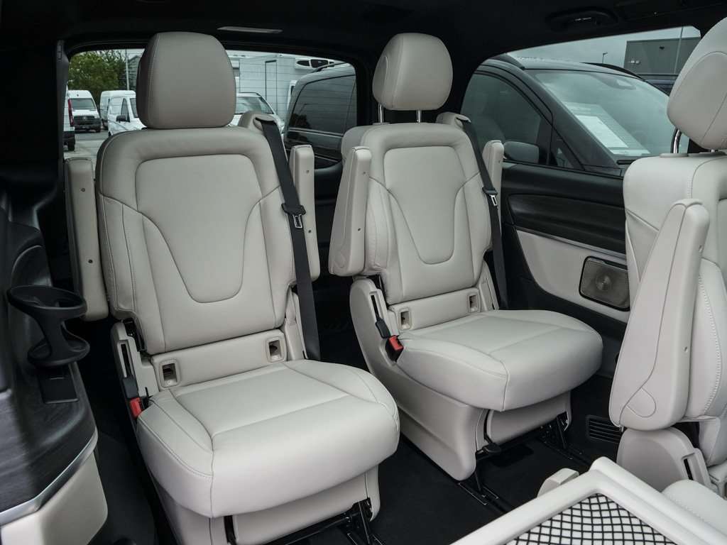 Mercedes-Benz V 250