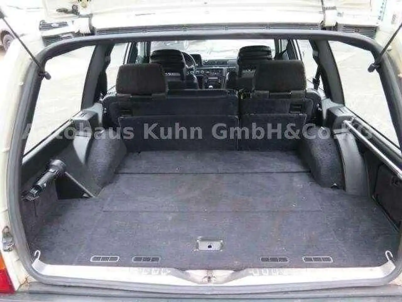Volvo 740 745 TURBO- Kombi/ 104300km/ 1. HND/ OLDI / T, foto 11