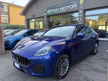 Grecale MHEV 300 CV AWD GT