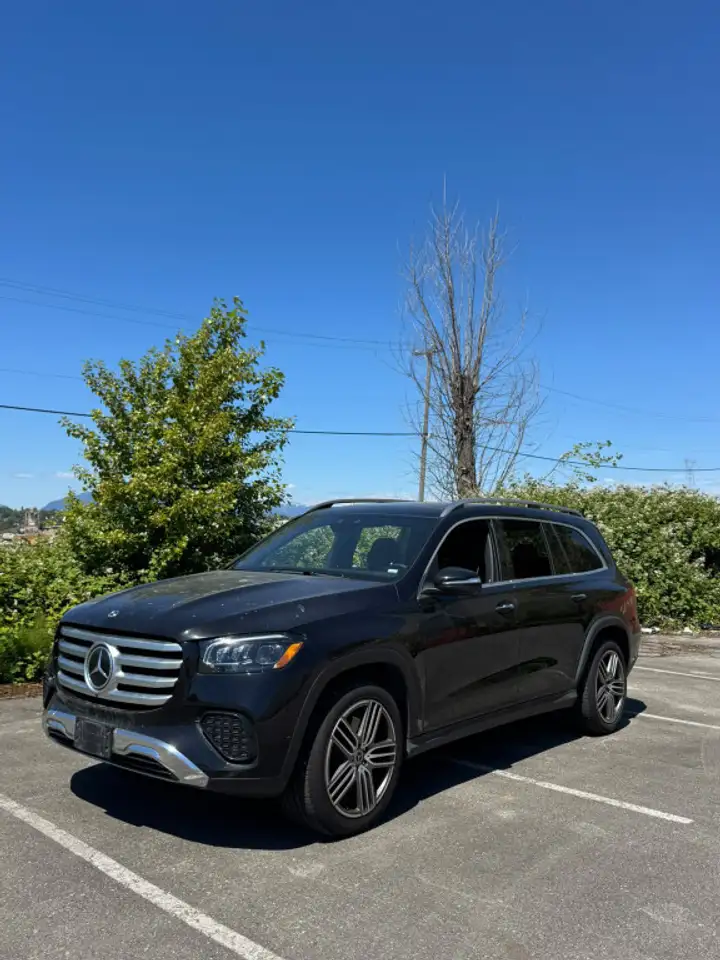 Mercedes-Benz GLS снимка Mercedes-Benz GLS