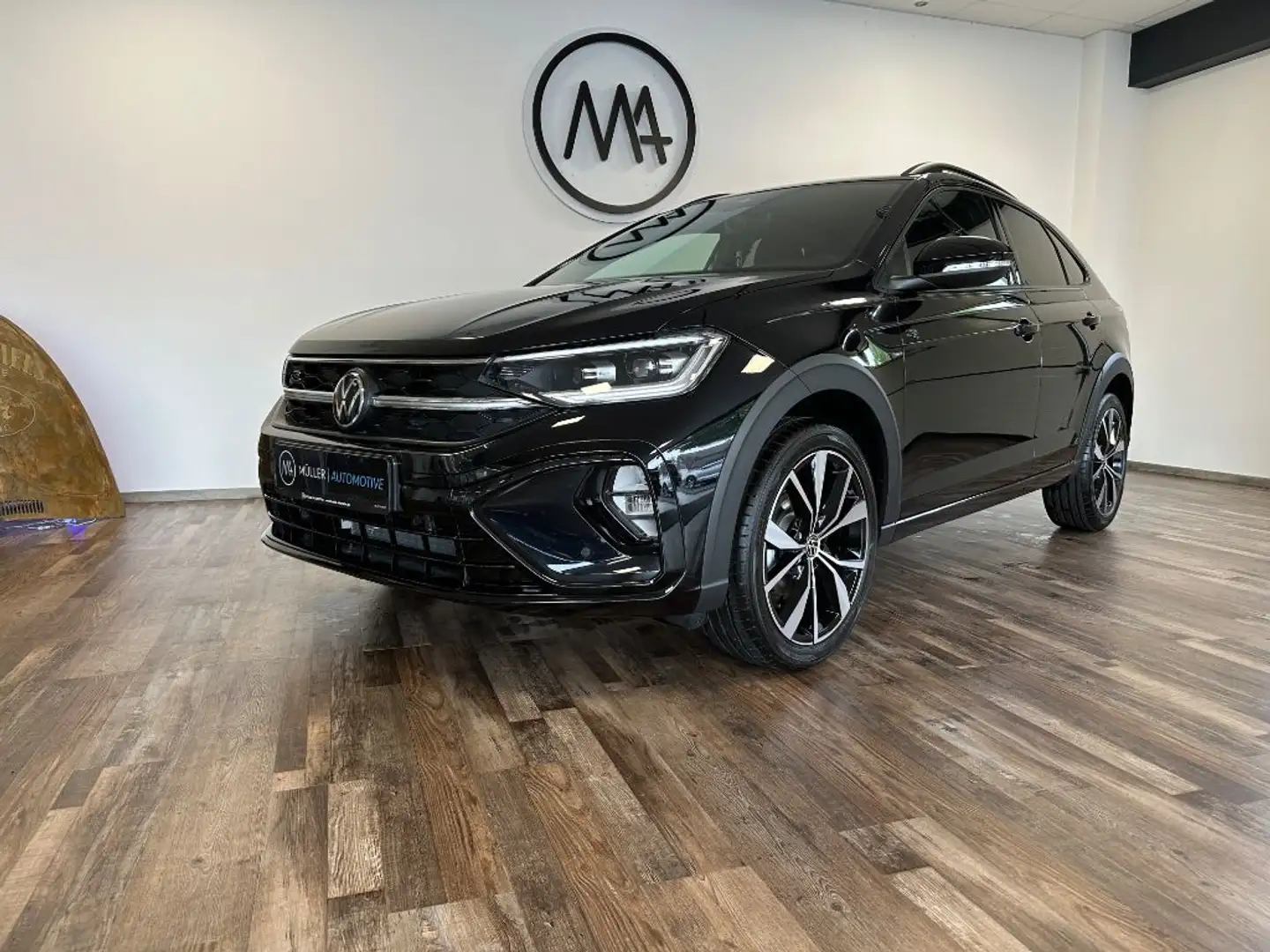 Volkswagen Taigo 1.0 TSI OPF DSG R-Line Schwarz - 2