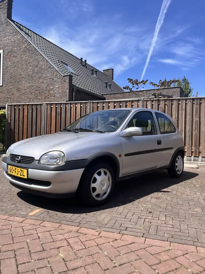 Opel Corsa 1.2i-16V Onyx, foto 3