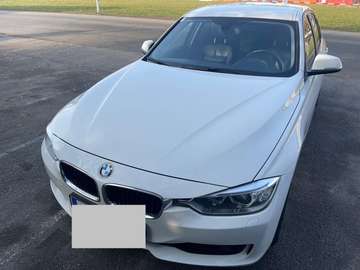 320d F30