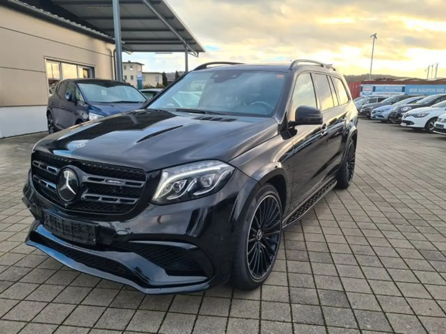 Mercedes-Benz GLS 63 AMG AMG 4Matic BRABUS 700PS 7Sitze Schwarz - 1