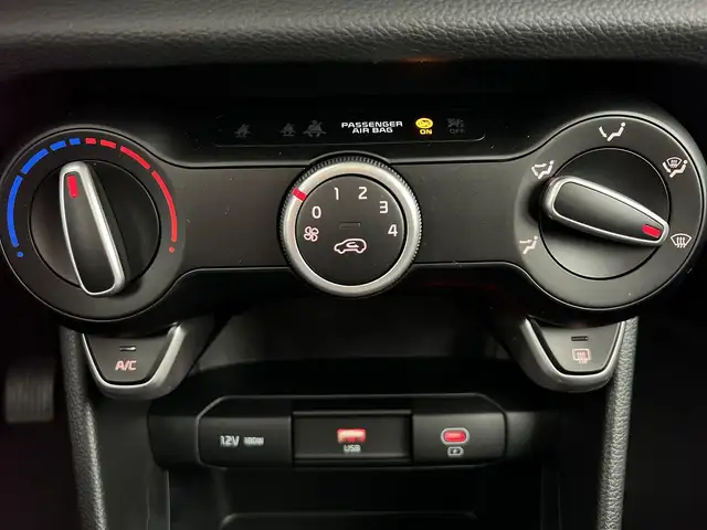 Kia Picanto view 12
