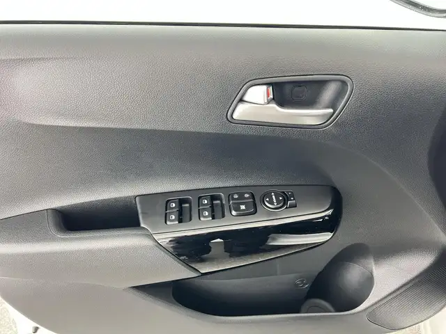 Kia Picanto view 11