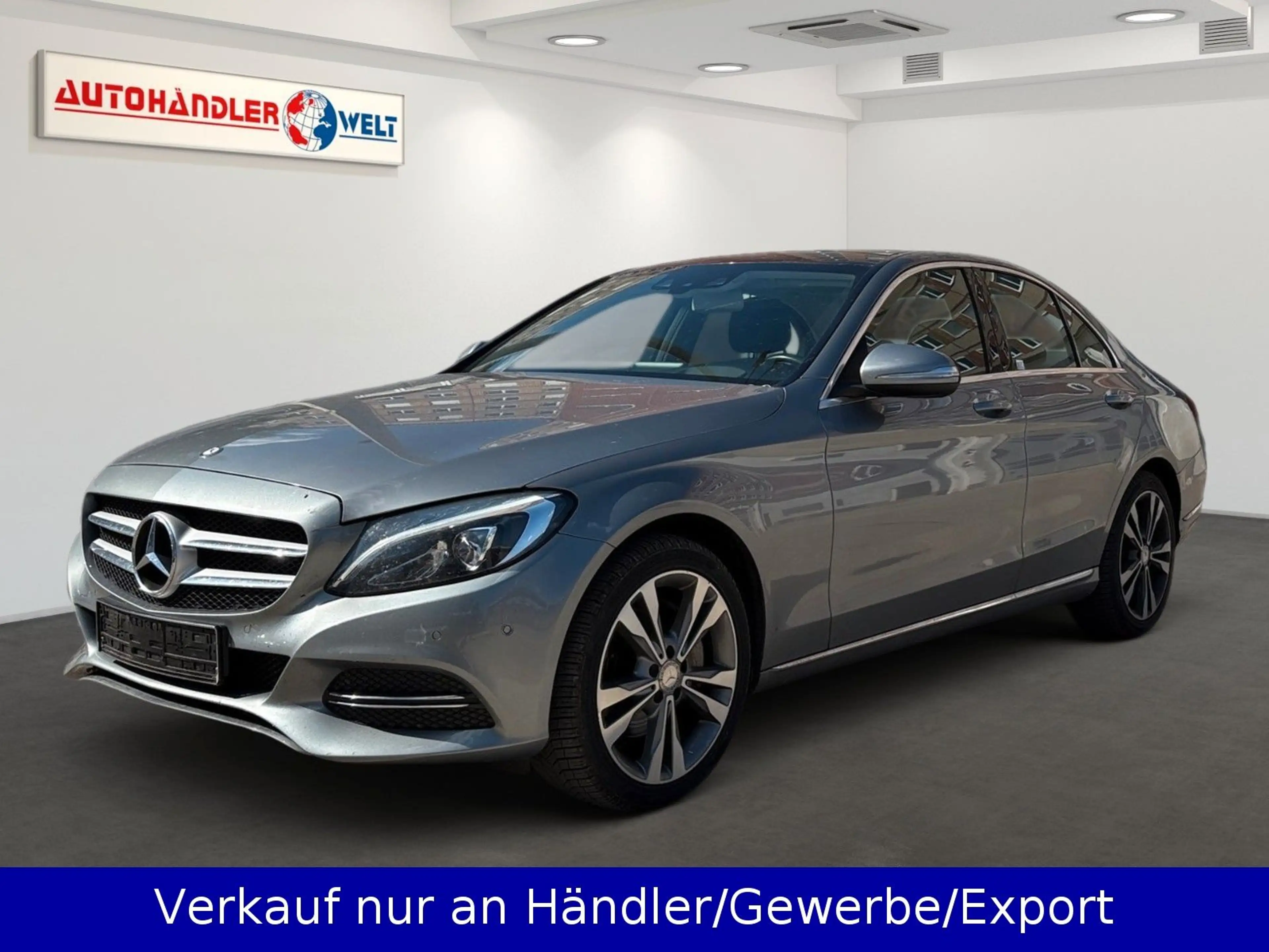 Mercedes-Benz C 250 CGI Lim.  Automatik LED SHZ Pano Burmester