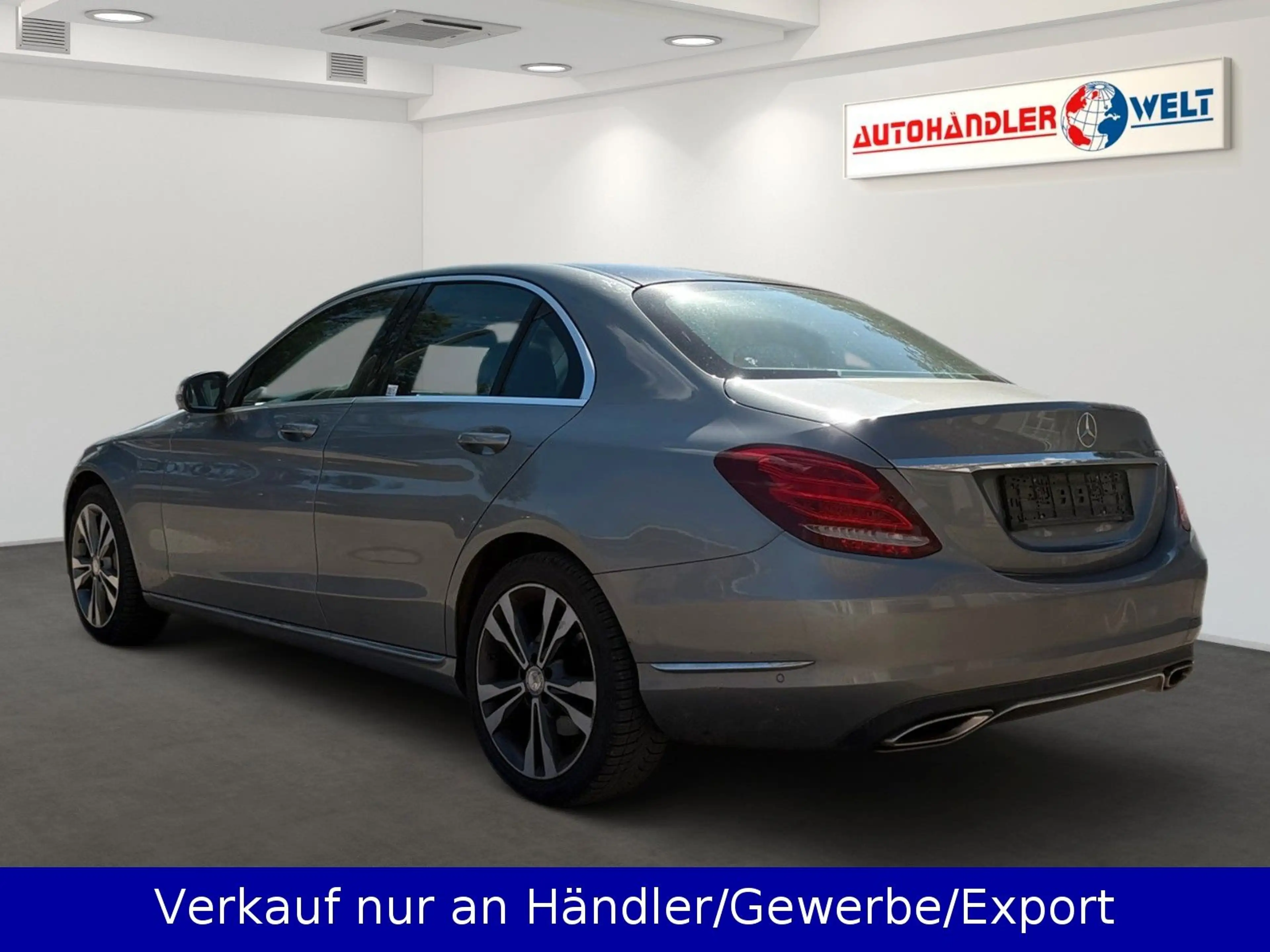 Mercedes-Benz C 250 CGI Lim.  Automatik LED SHZ Pano Burmester — photo 6