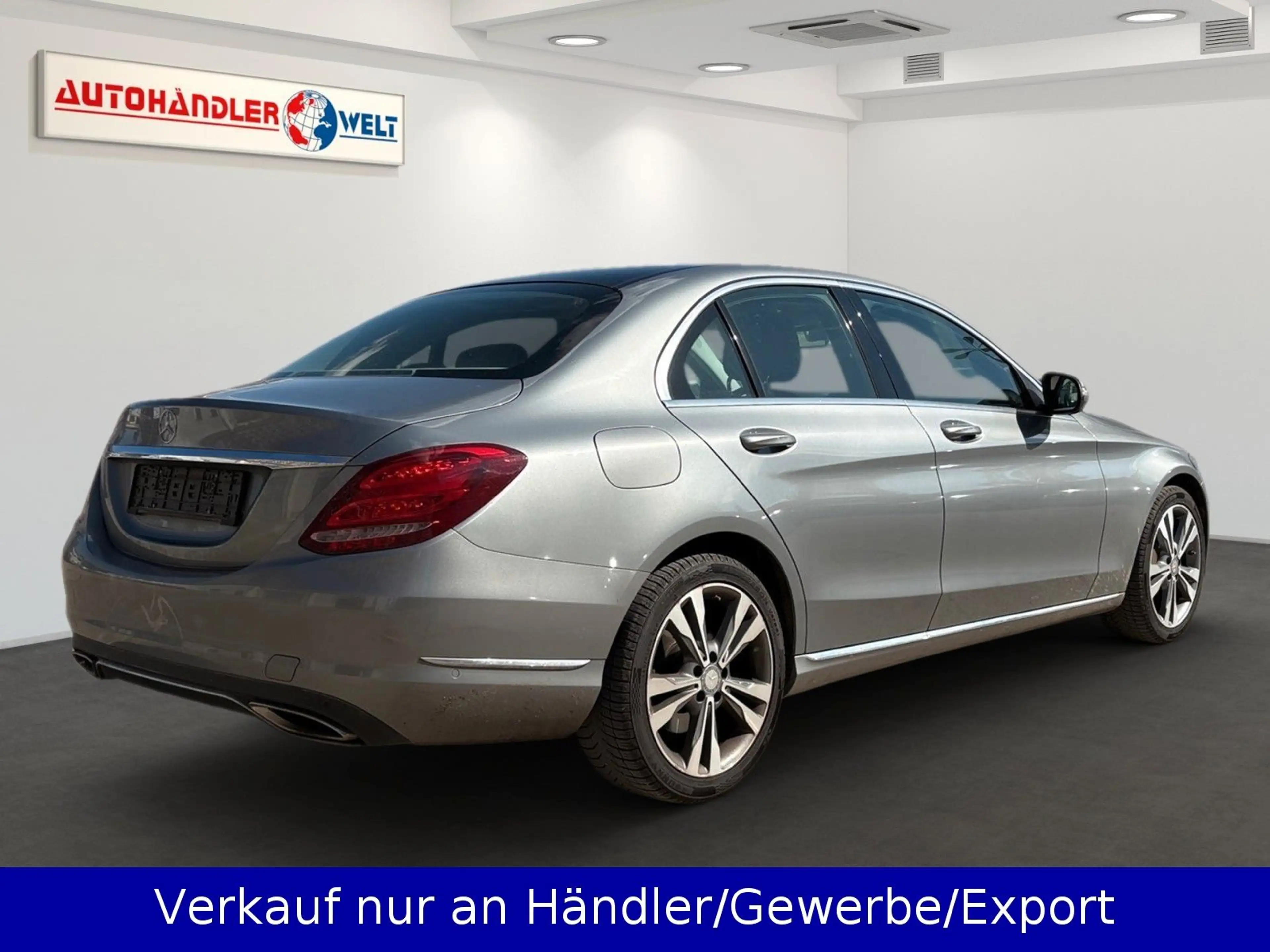 Mercedes-Benz C 250 CGI Lim.  Automatik LED SHZ Pano Burmester — photo 5