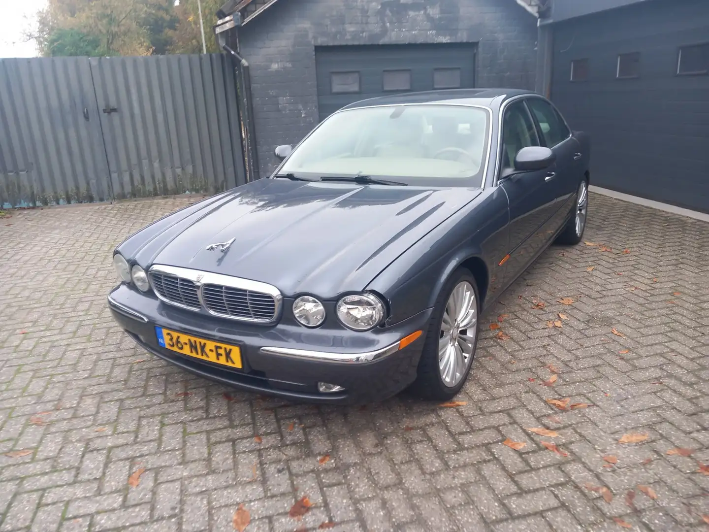 Jaguar XJ 3.0 V6 Climate control,Cruise control,Lederen bekl Gris - 1