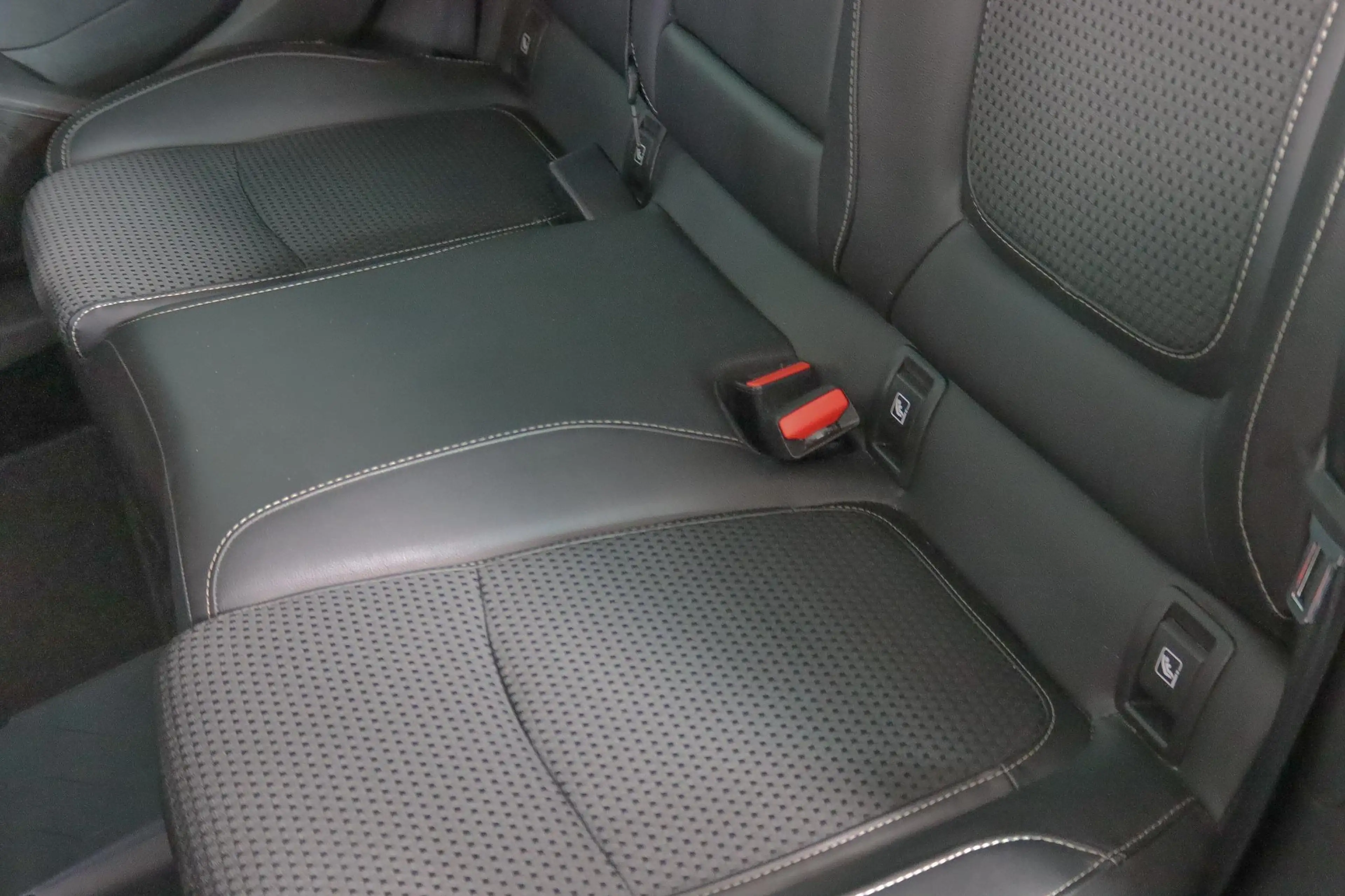 Renault Megane 1.2 TCe Bose Head-Up, Cruise Control, Goed onderho — photo 8