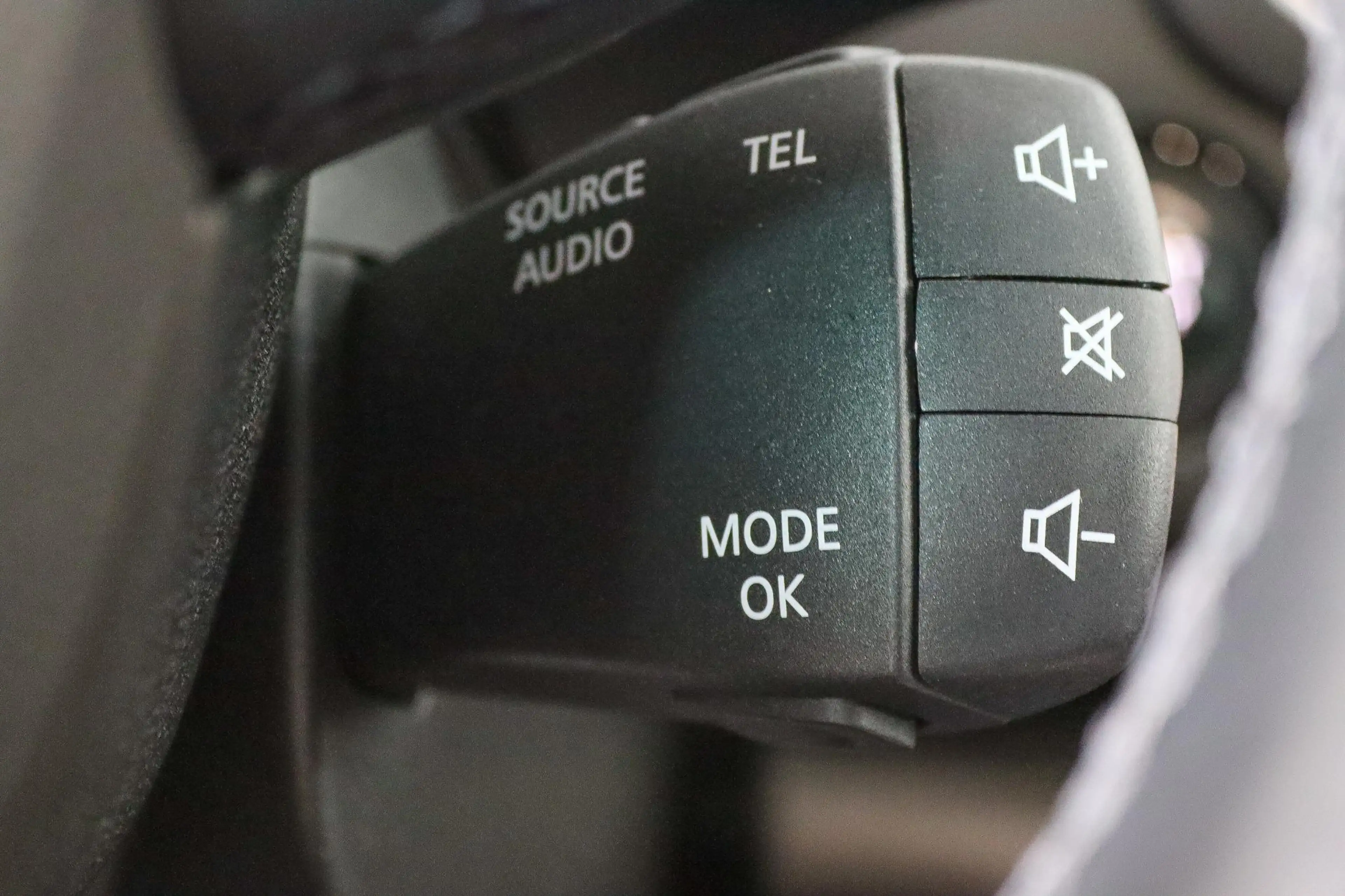 Renault Megane 1.2 TCe Bose Head-Up, Cruise Control, Goed onderho — photo 42