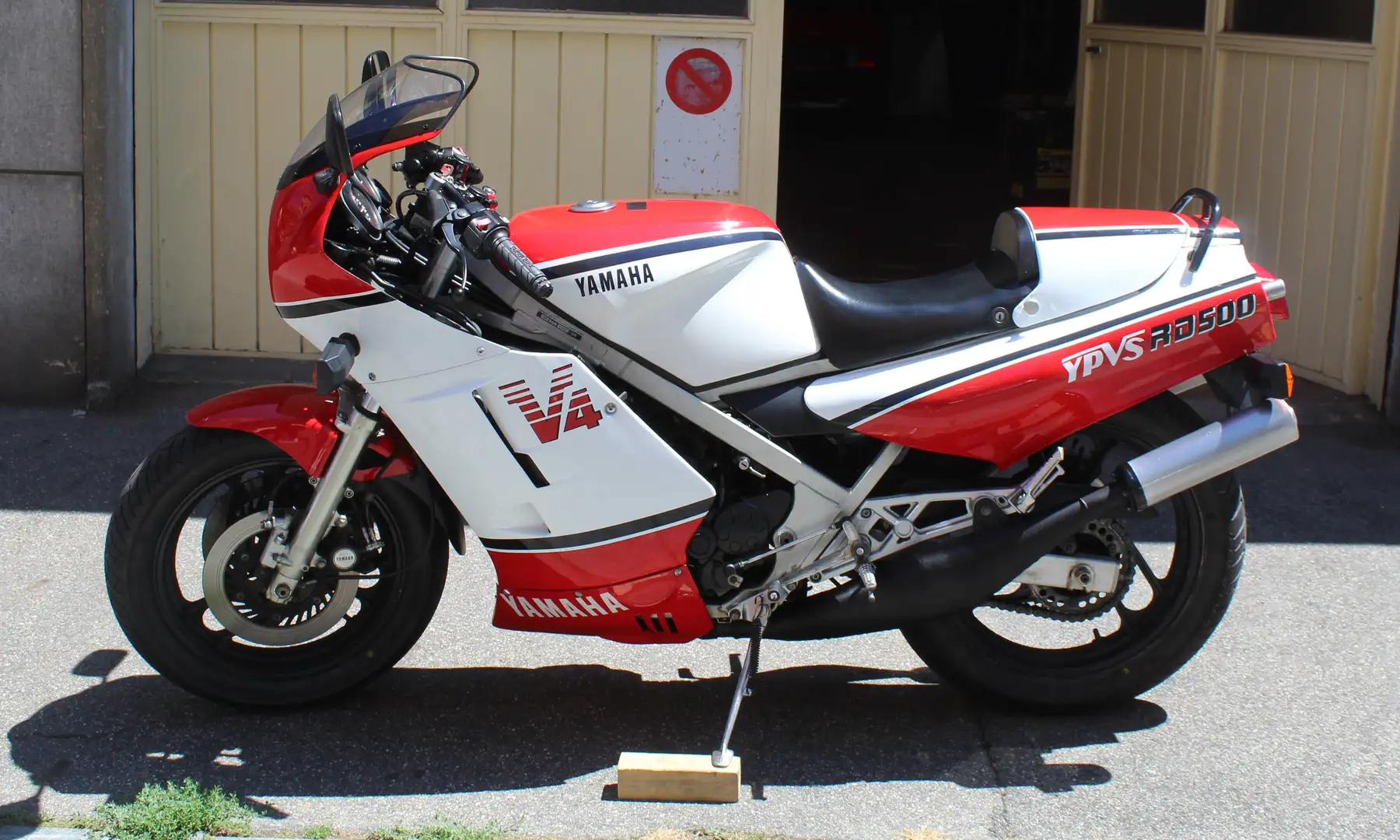 Yamaha RD 500 - 1