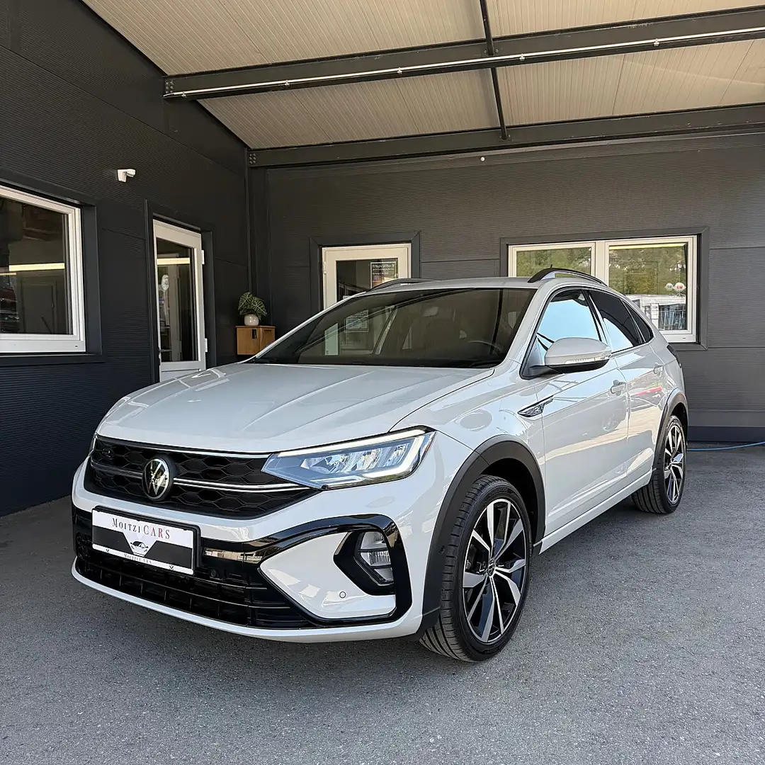 Volkswagen Taigo 1,0 TSI R-Line Grau - 1