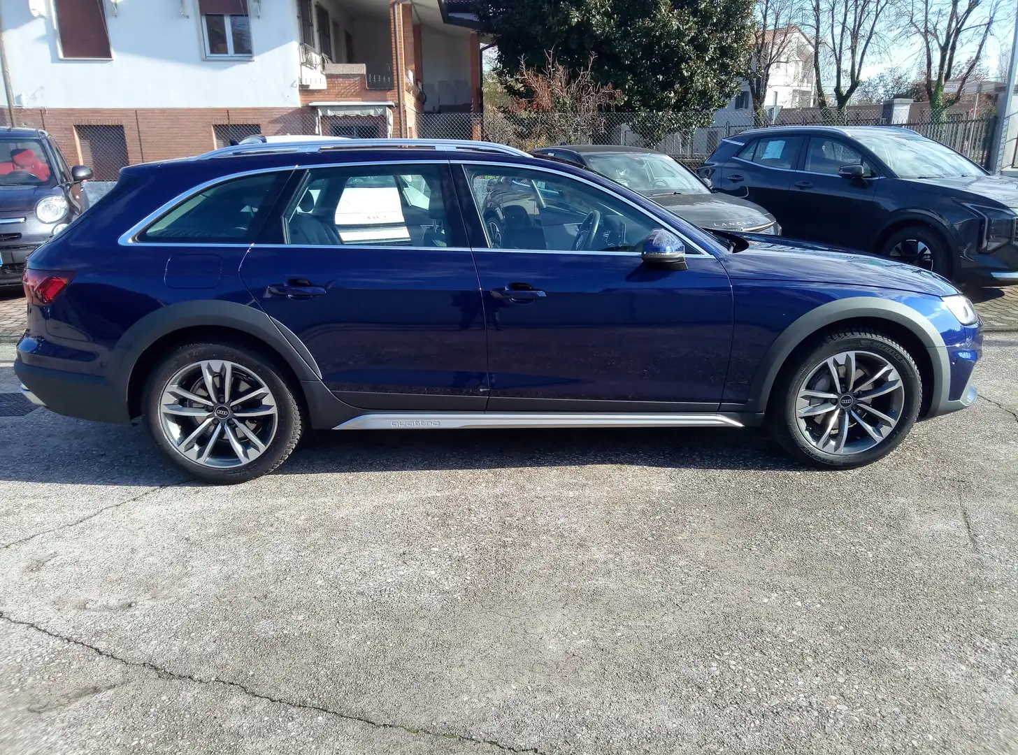 Audi A4 allroad A4 Allroad Quattro 40 2.0 tdi mhev 204cv BUSINESS Blu/Azzurro - 1