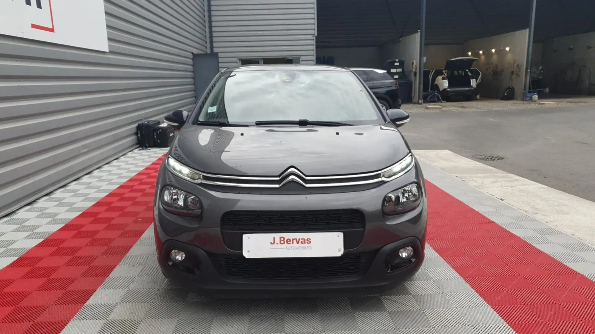 Citroen C3 PureTech 82 Feel business - 2