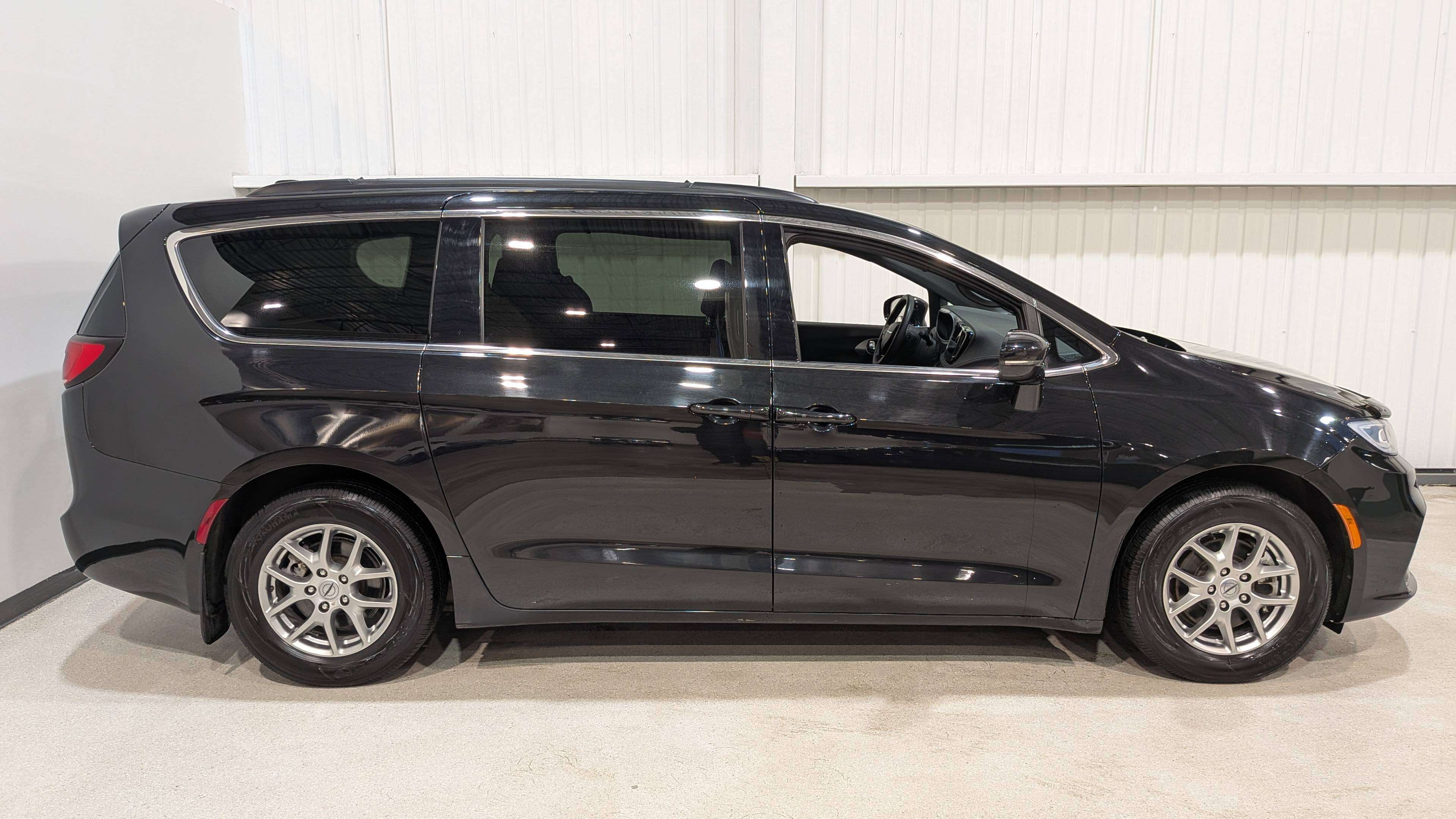 Chrysler Pacifica 2022