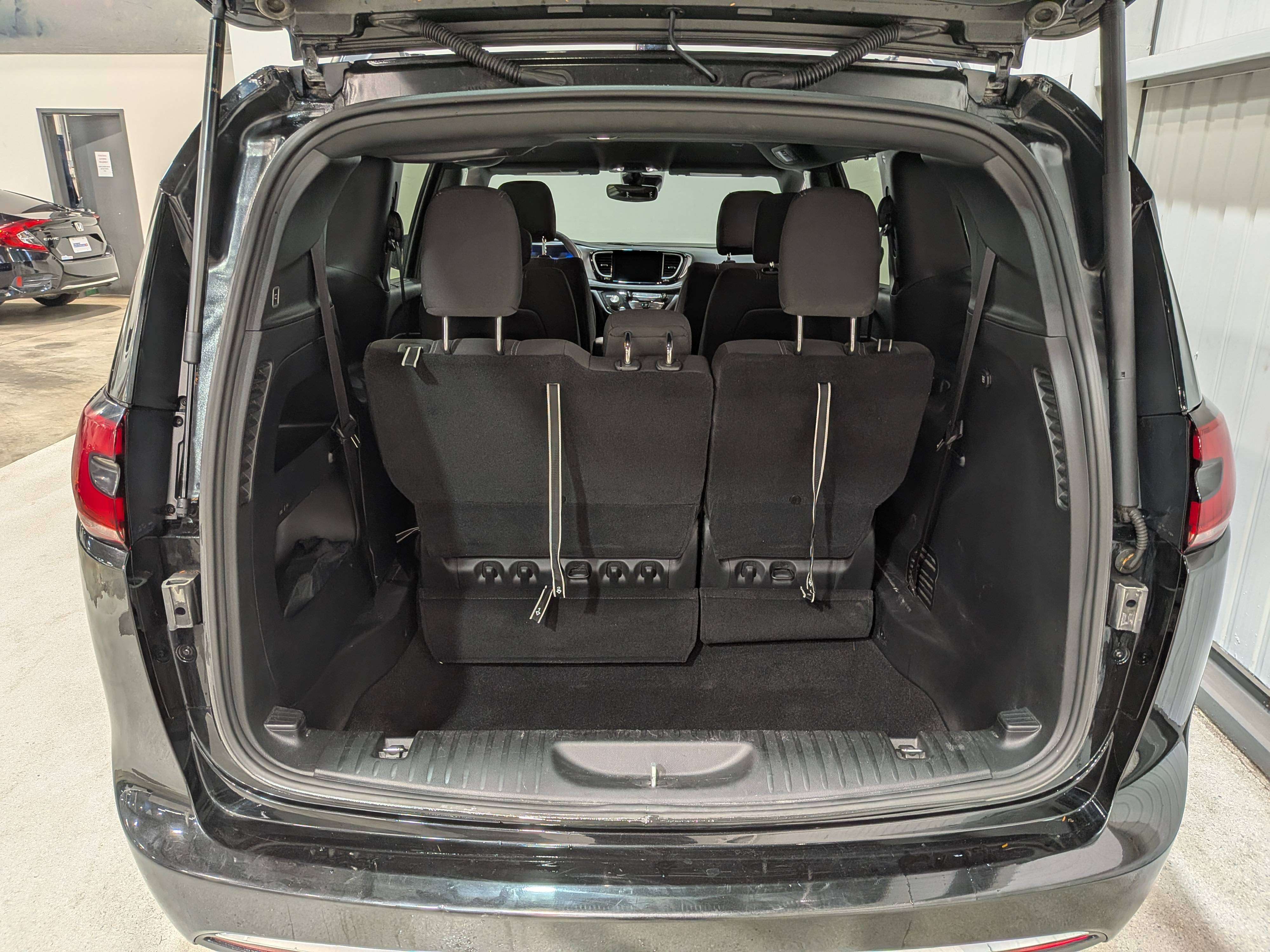 Chrysler Pacifica 2022