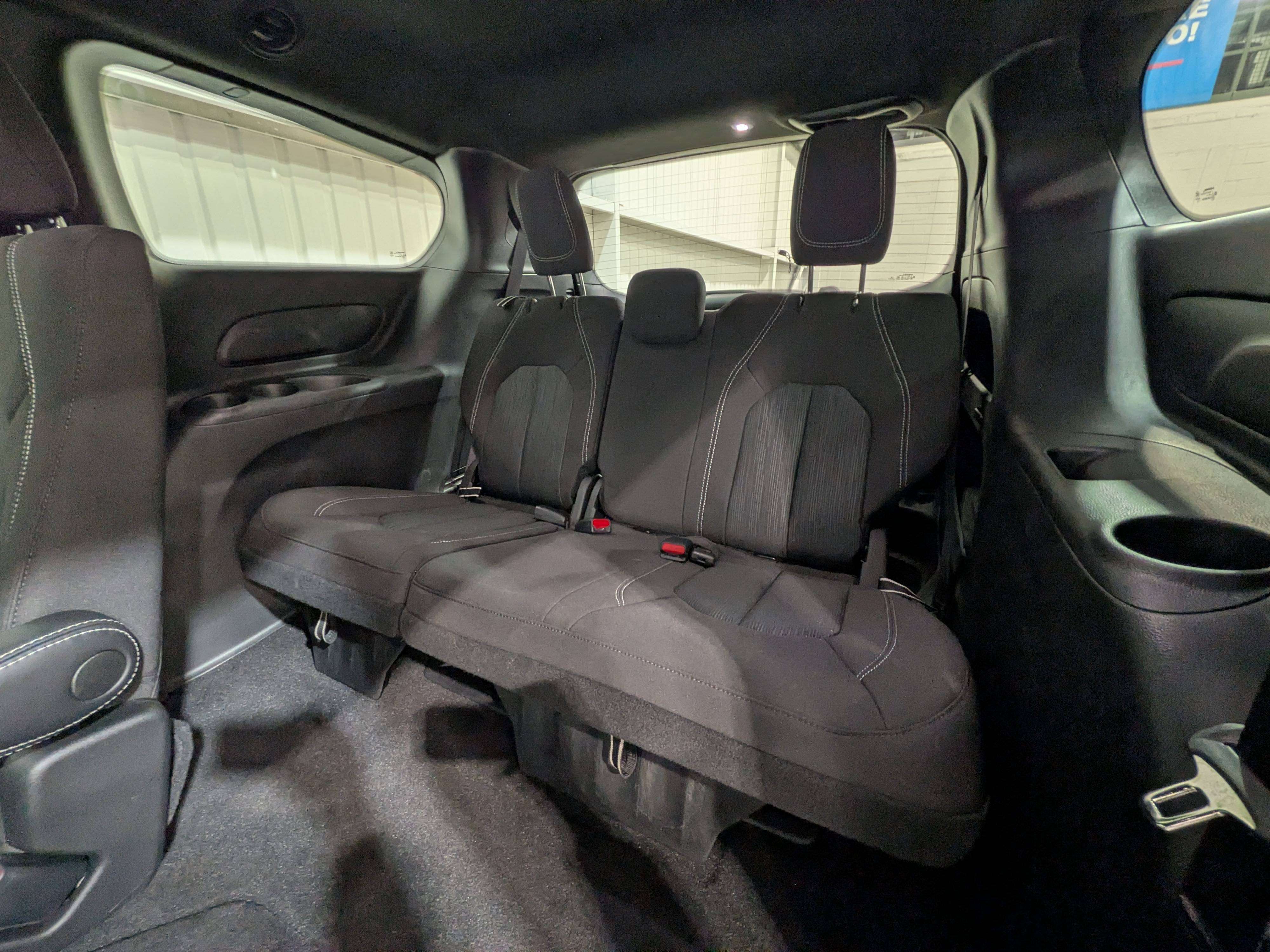 Chrysler Pacifica 2022