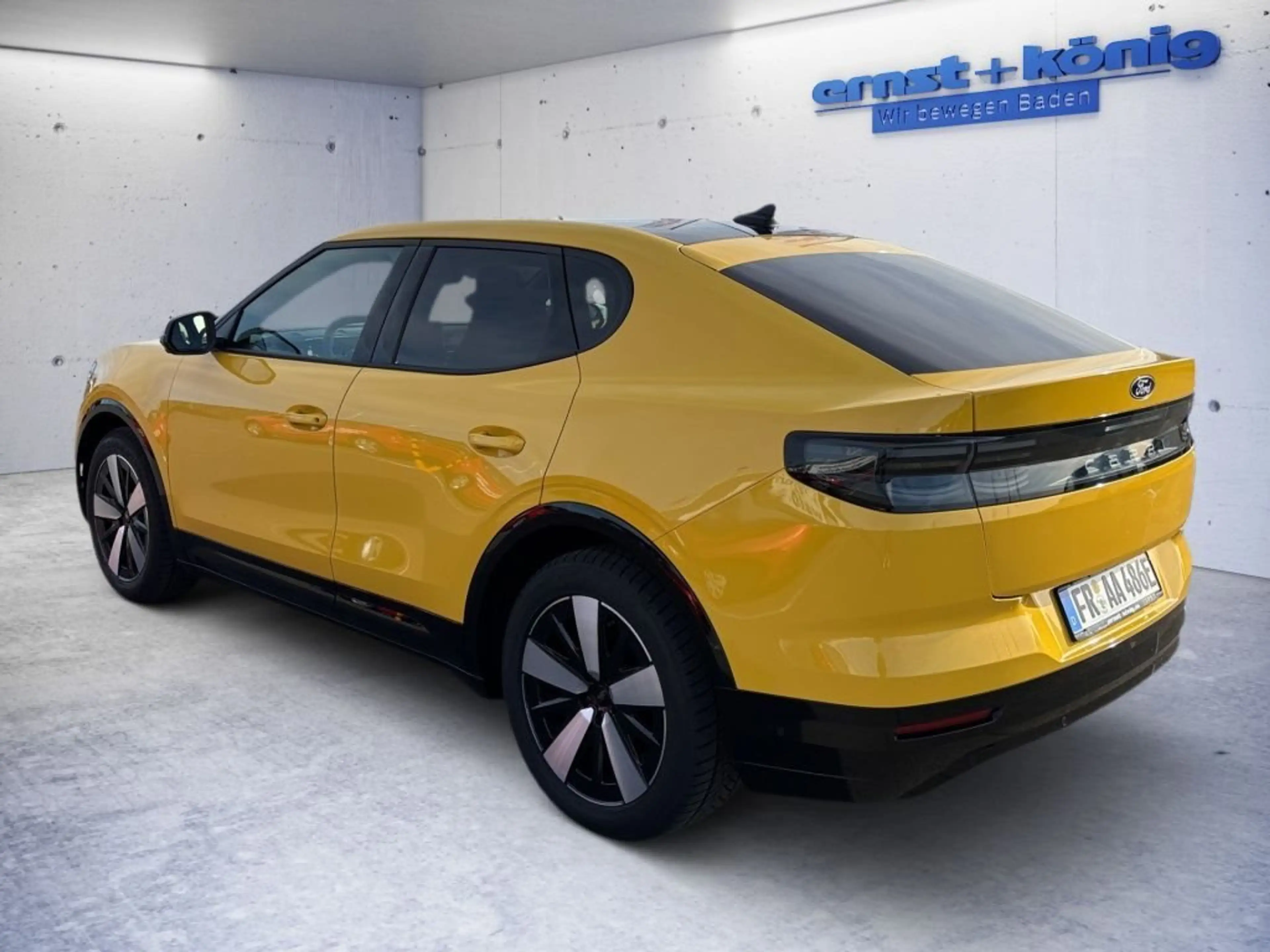 Ford Capri 77kWh RWD Premium — photo 5