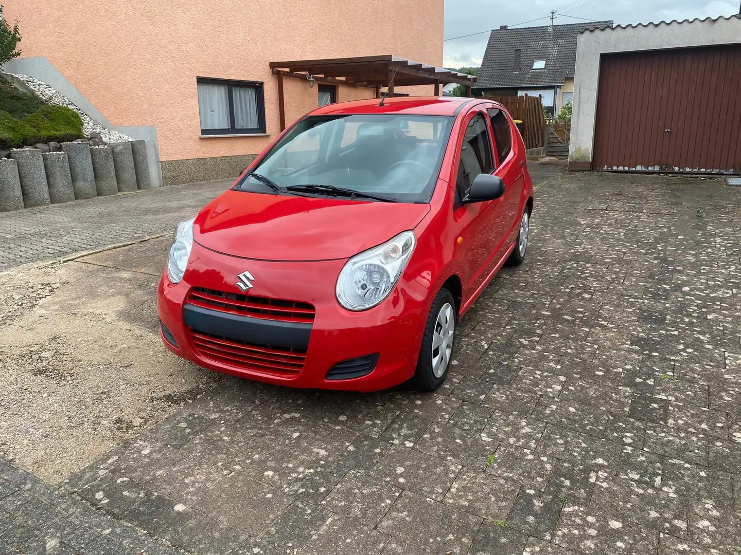 Suzuki Alto Alto 1.0 Comfort Rouge - 1