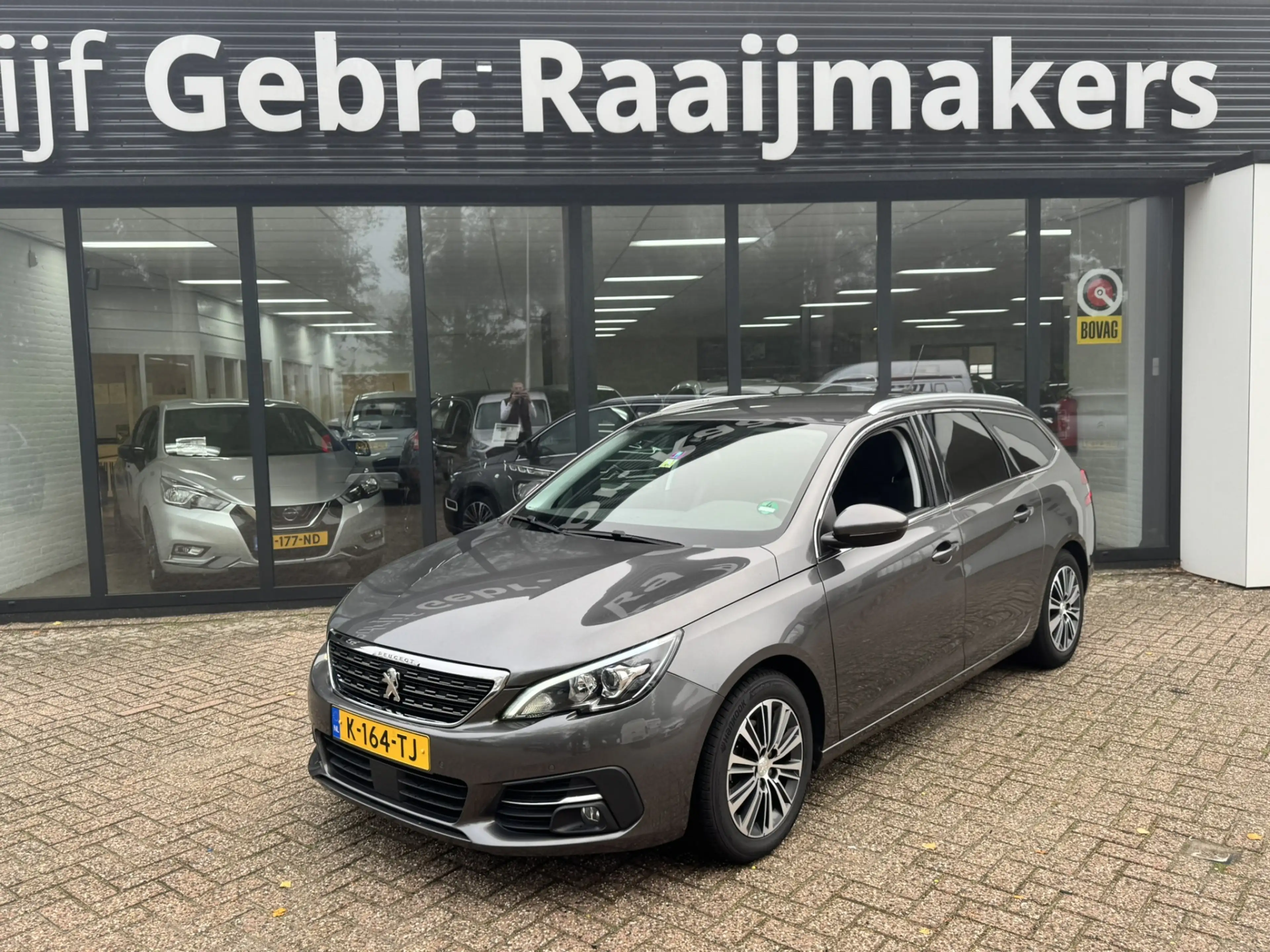 Peugeot 308 SW 1.2 PureTech Allure*Navi*ECC*