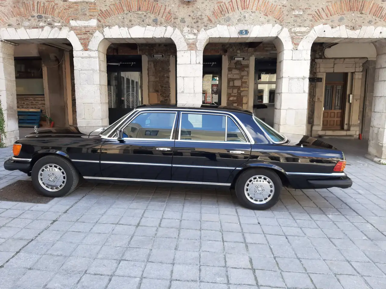 Mercedes-Benz 450 6.9, foto 4