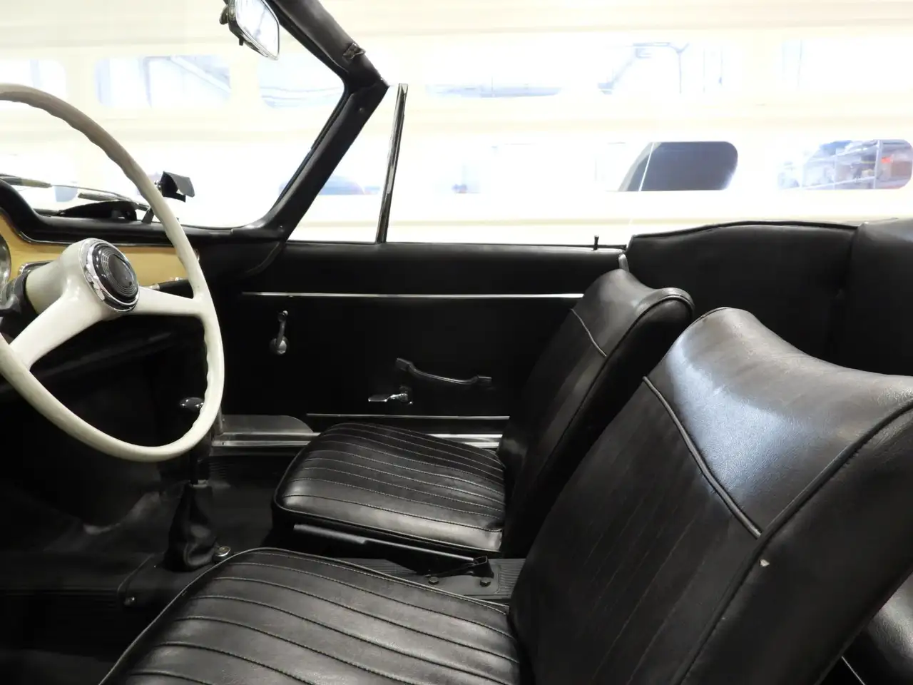 Fiat 600 D 767CC SPIDER VIGNALE 2+2 CON HARD TOP (1965), foto 4