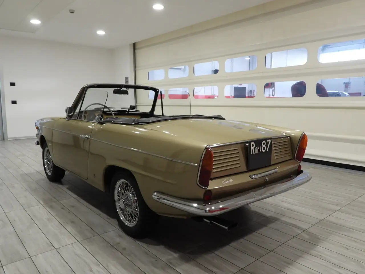 Fiat 600 D 767CC SPIDER VIGNALE 2+2 CON HARD TOP (1965), foto 3