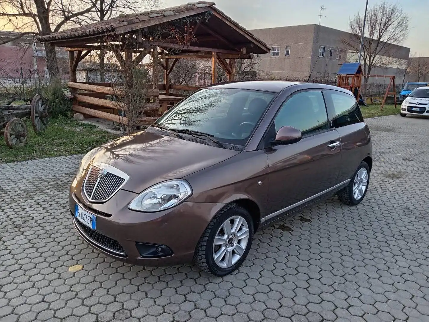 Lancia Ypsilon 1.3 mjt 16v Oro 90cv Braun - 1
