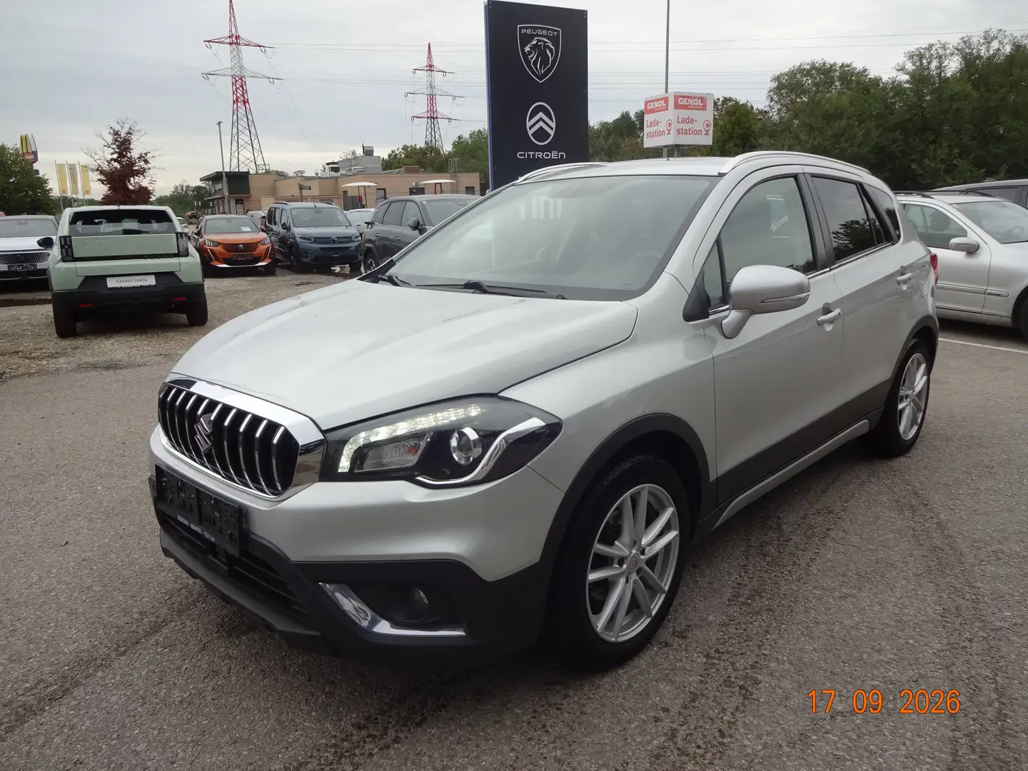 Suzuki SX4 S-Cross Club Silber - 1