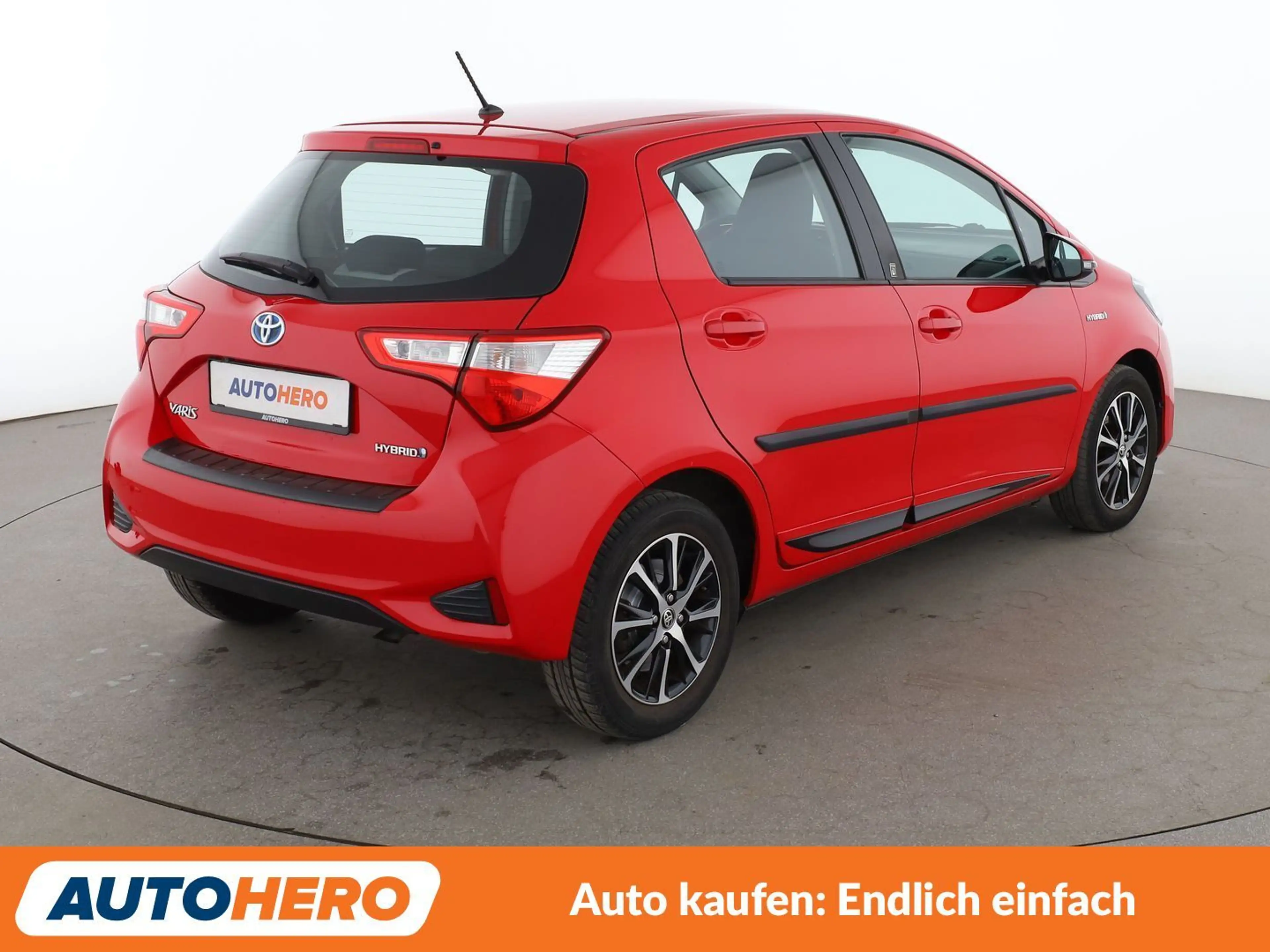 Toyota Yaris 1.5 Hybrid Team D Aut.*SPUR*KLIMA*GARANTIE* — photo 6