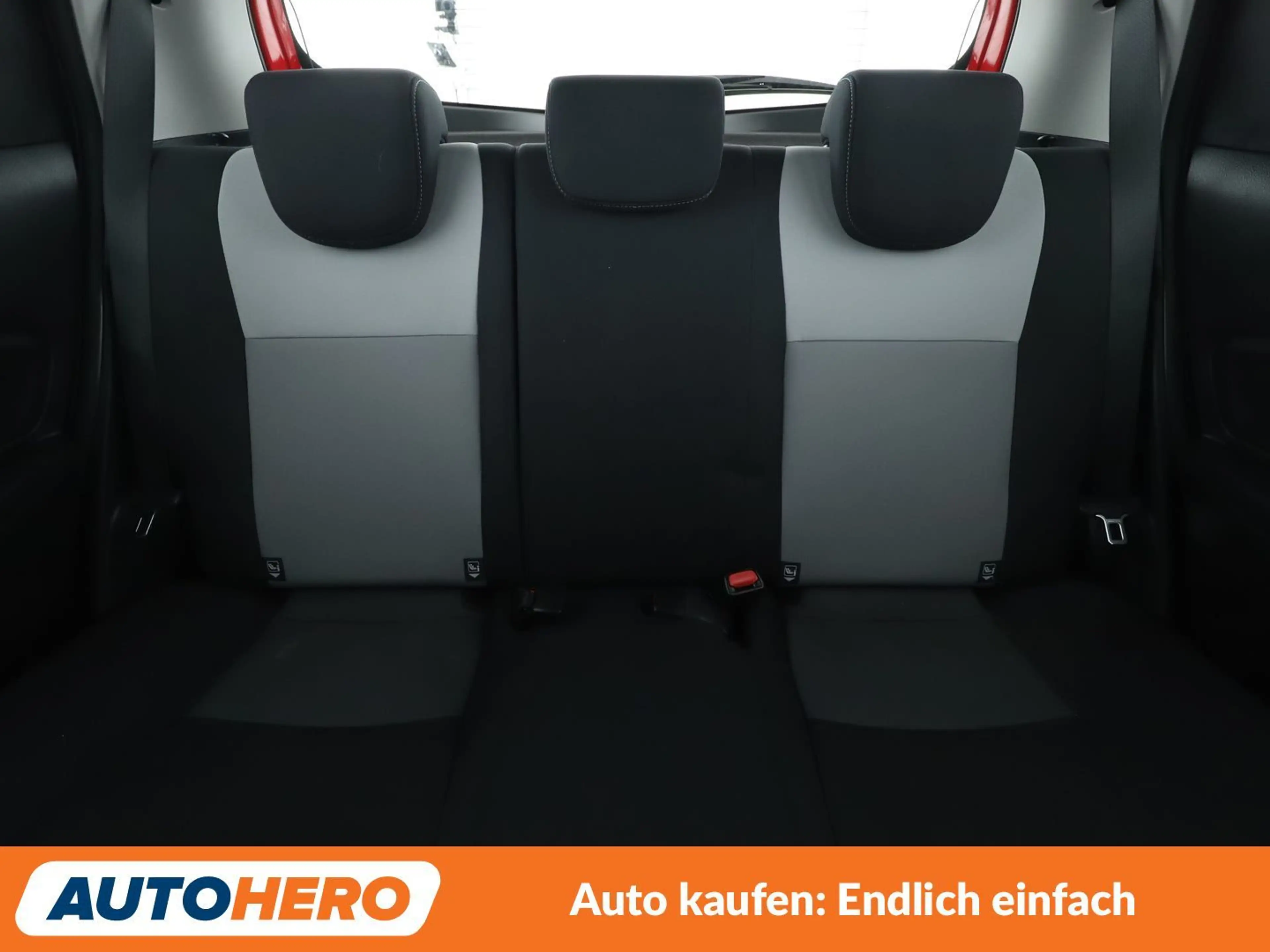 Toyota Yaris 1.5 Hybrid Team D Aut.*SPUR*KLIMA*GARANTIE* — photo 15