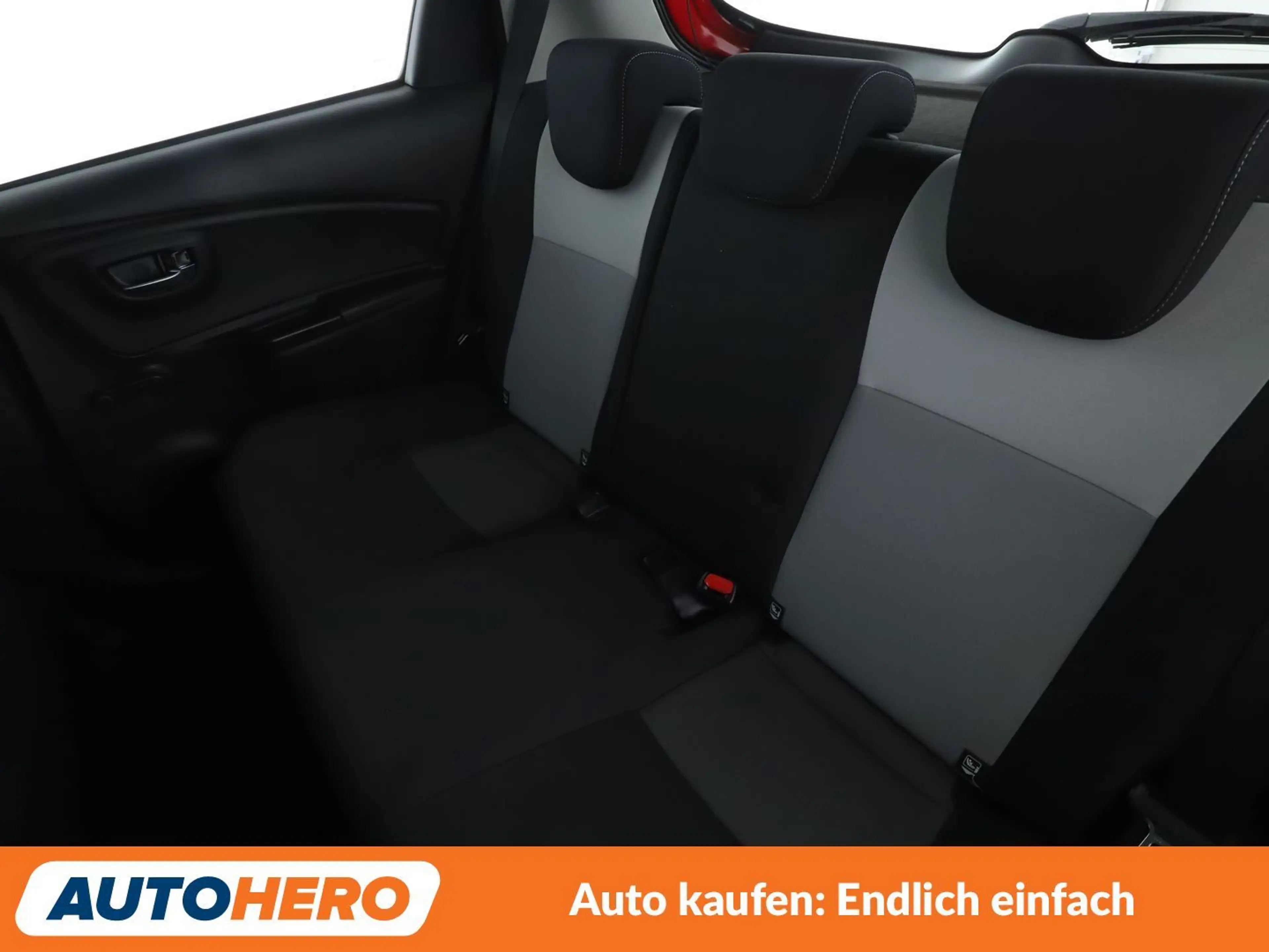 Toyota Yaris 1.5 Hybrid Team D Aut.*SPUR*KLIMA*GARANTIE* — photo 14