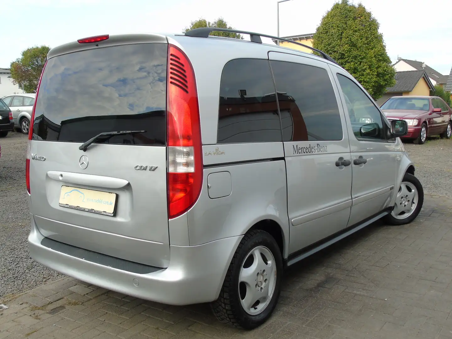 Mercedes-Benz Vaneo 1.7 CDI*2 SCHIEBETÜREN*KLIMA*ALLWETTERREIFEN... Argent - 2
