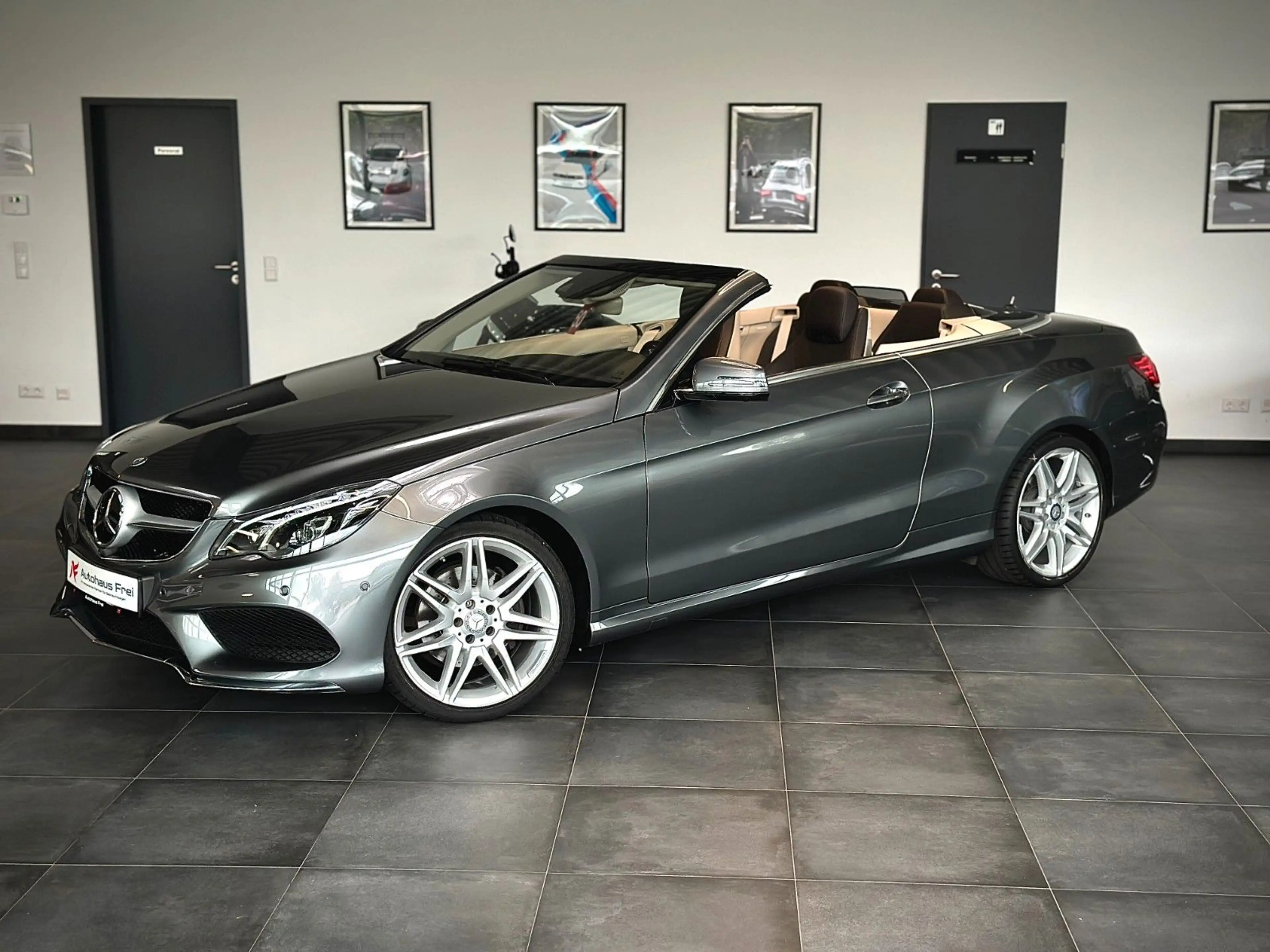 Mercedes-Benz E 350 d Cabrio AMG*1.Hand*Car Play*H&K*360°Kamer