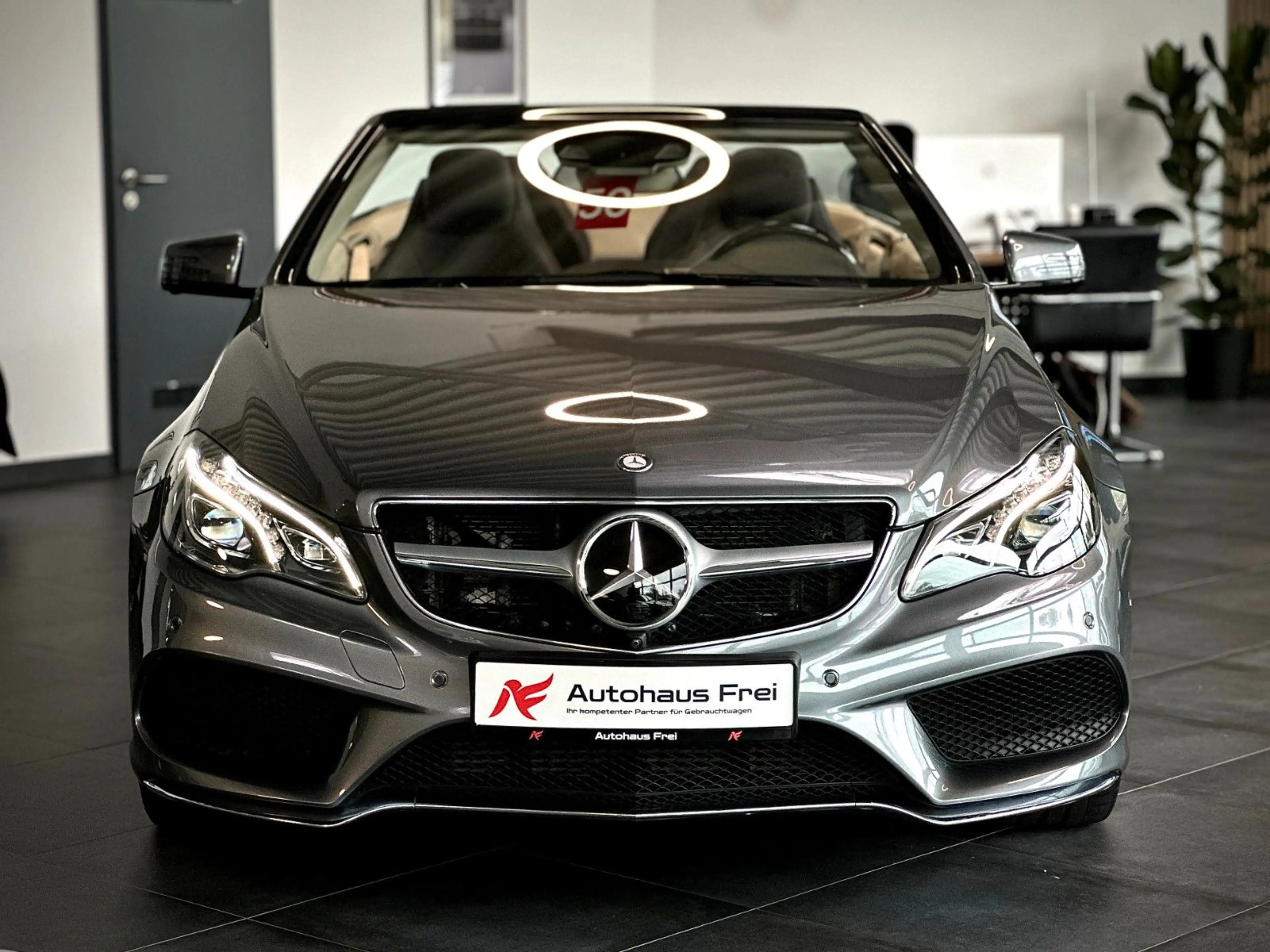 Mercedes-Benz E 350 d Cabrio AMG*1.Hand*Car Play*H&K*360°Kamer — photo 5
