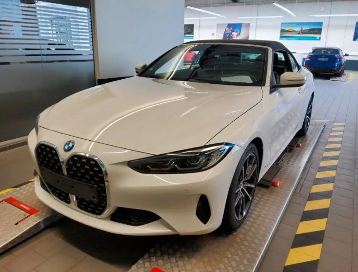 BMW 420 i Cabrio / Sport Line / Open Air / AHK / Top Weiß - 1