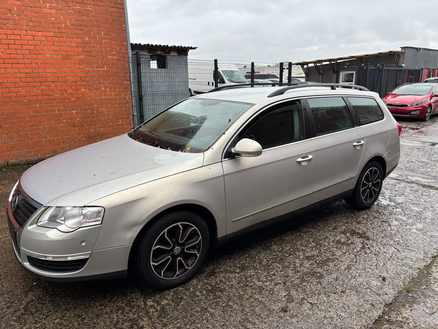 Volkswagen Passat 1.6 break one brief ! Grijs - 2