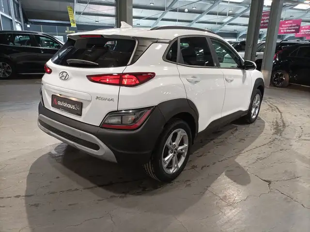 Hyundai Kona view 5