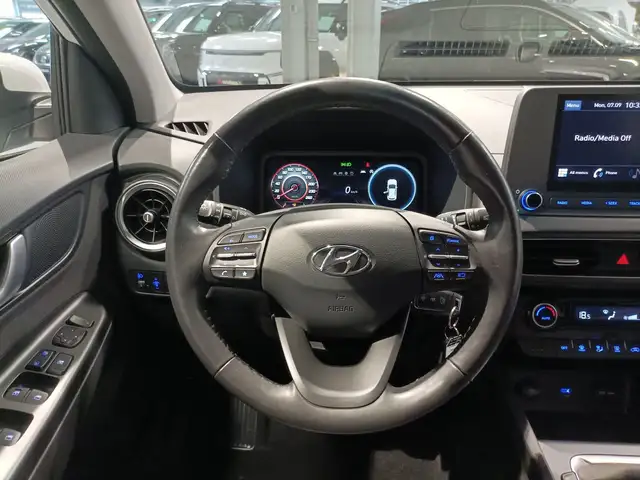 Hyundai Kona view 10