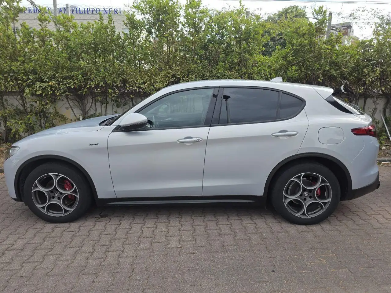 Alfa Romeo Stelvio 2021