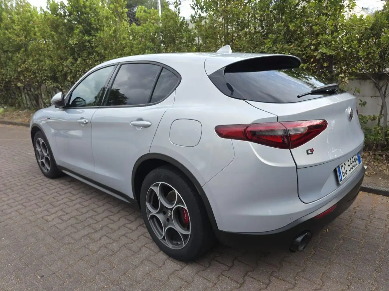 Alfa Romeo Stelvio 2021 — фото 8