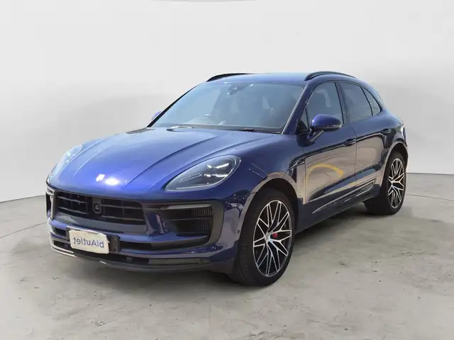 Porsche Macan main image