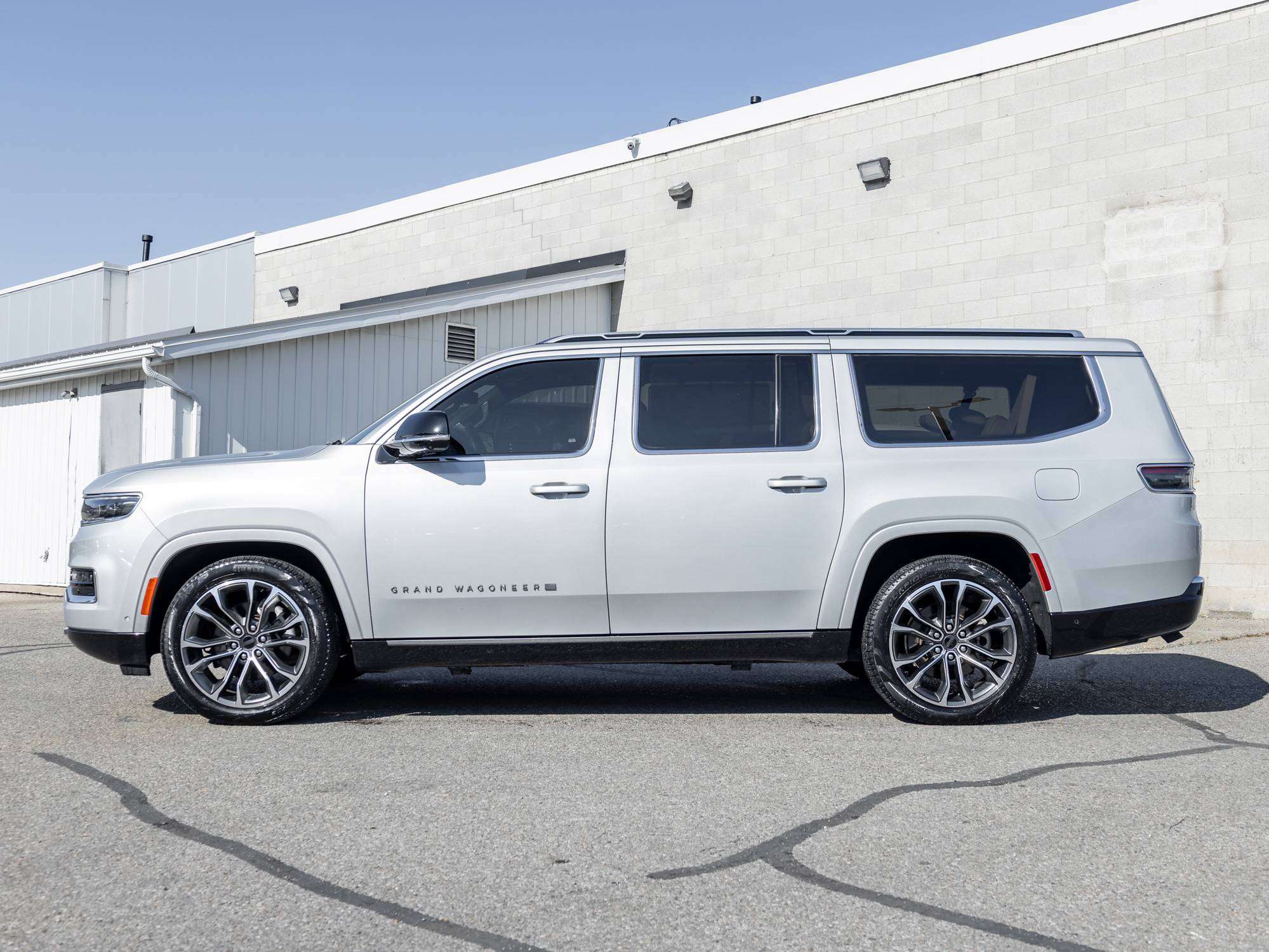 2025 Jeep Grand Wagoneer L