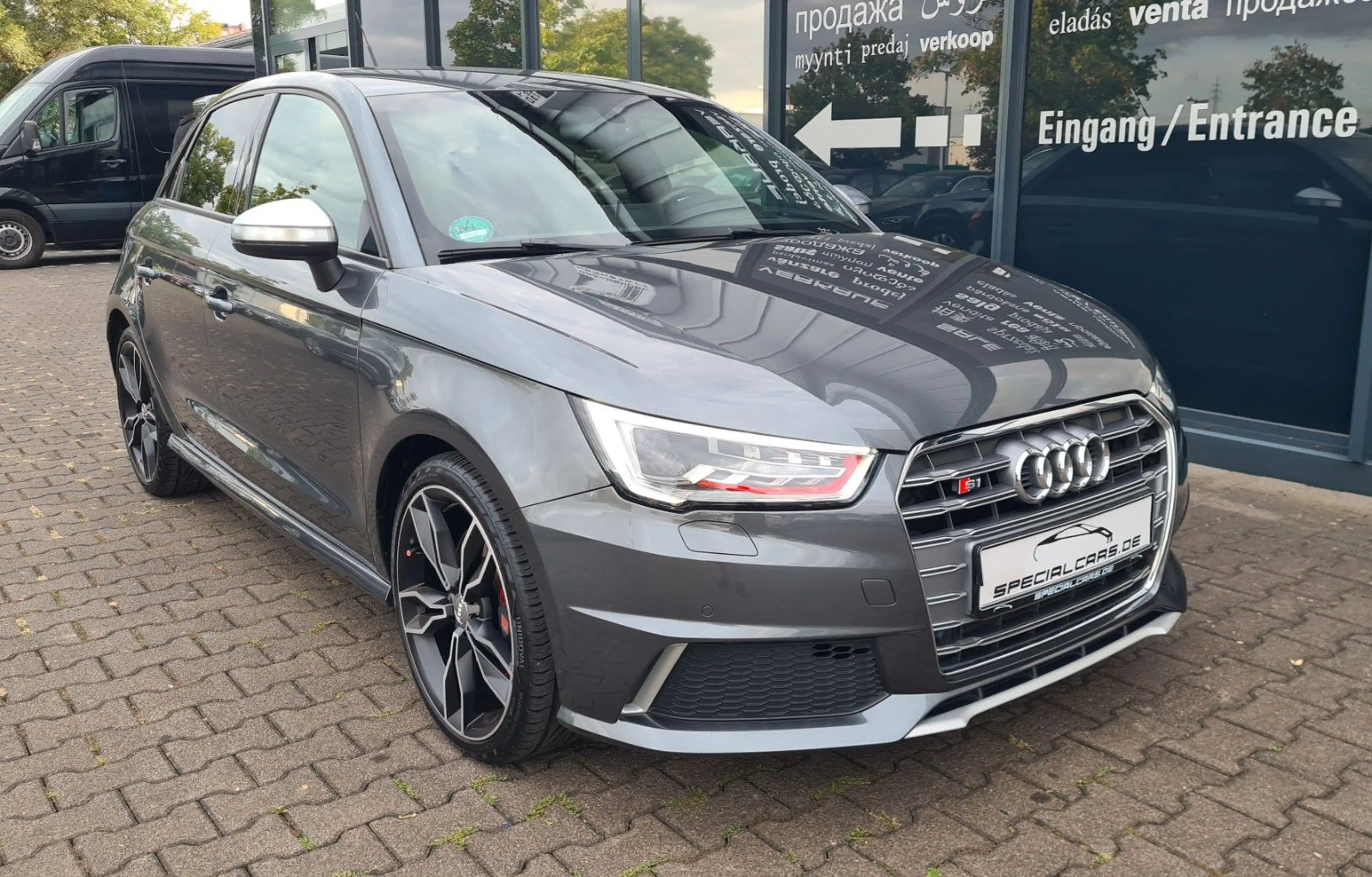 Audi S1 Sportback 2.0 TFSI quattro - NAVI - 8 x ALU -
